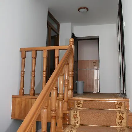 Vila Jasmina * بودغوريتْسا